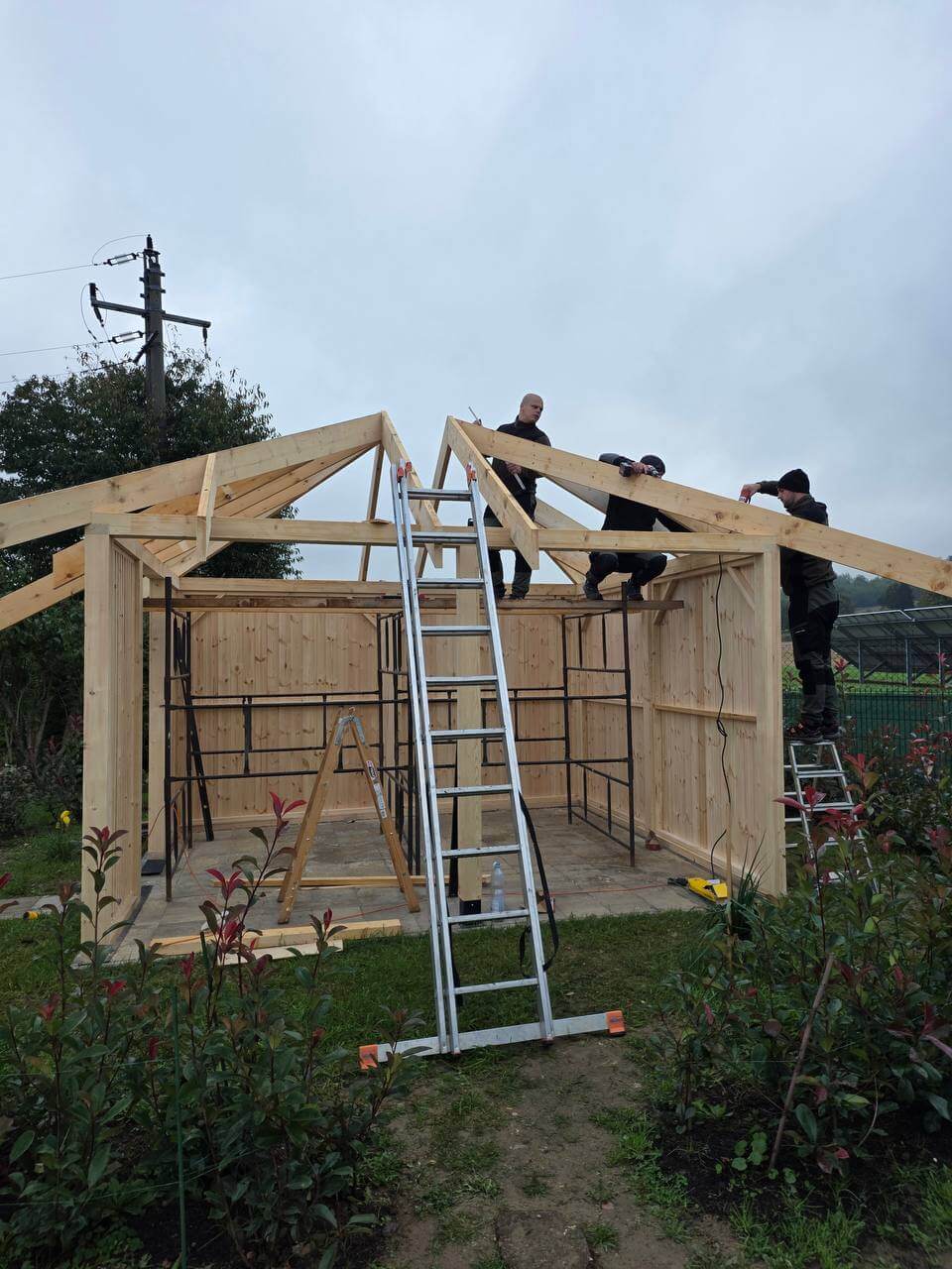 altanka ogrodowa drewniana