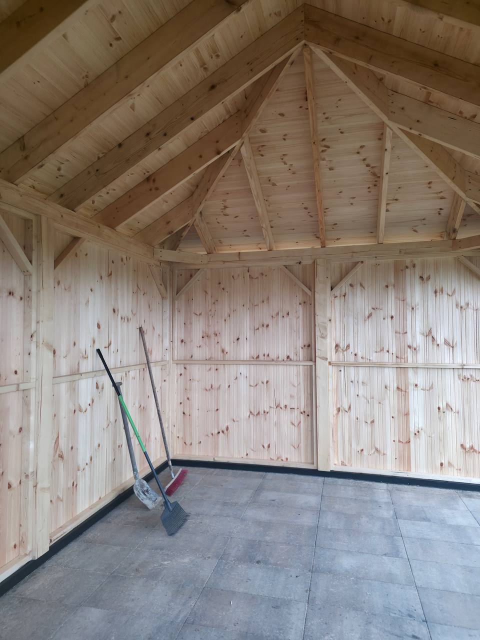 altanka ogrodowa drewniana