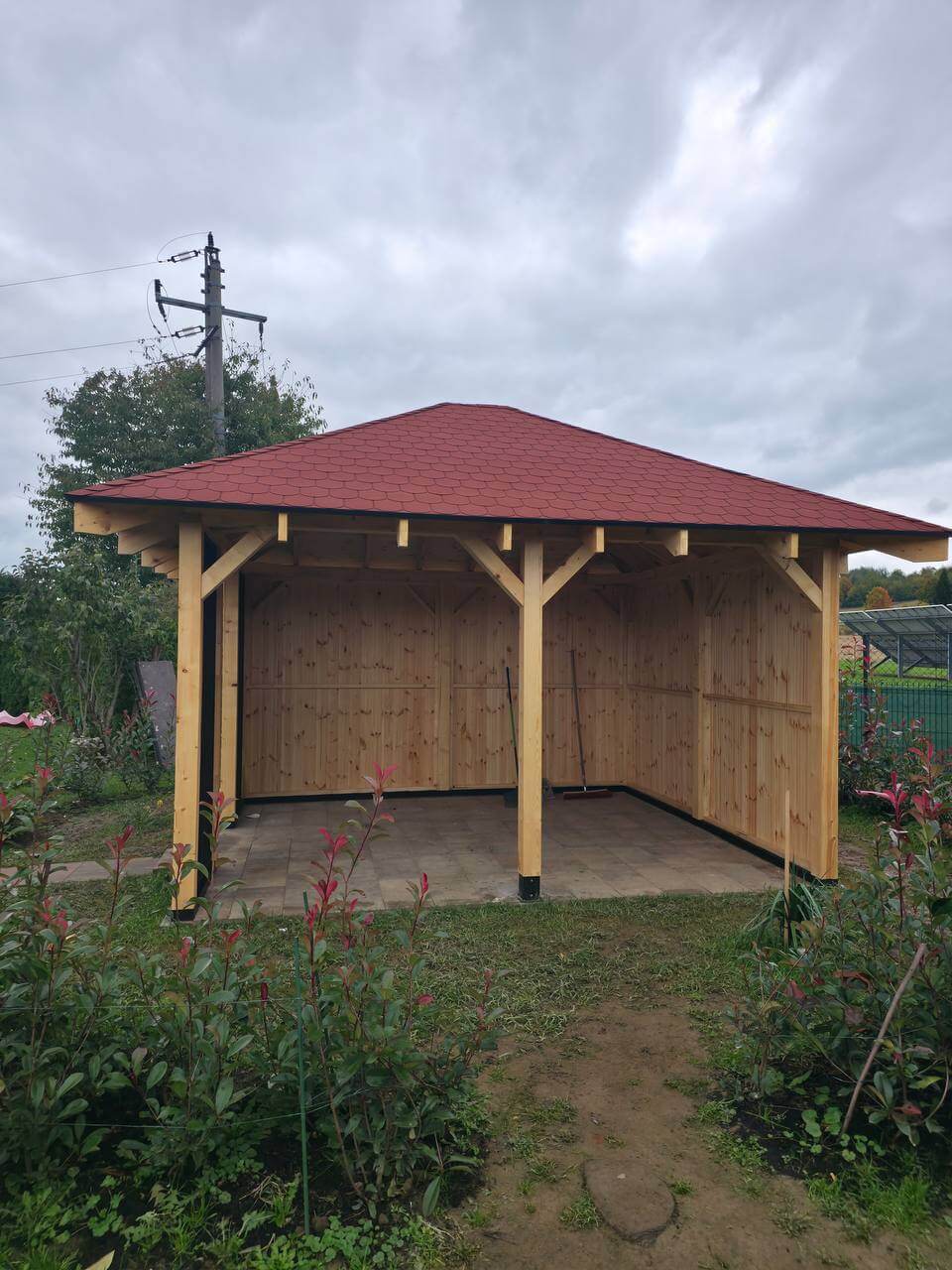 altanka ogrodowa drewniana