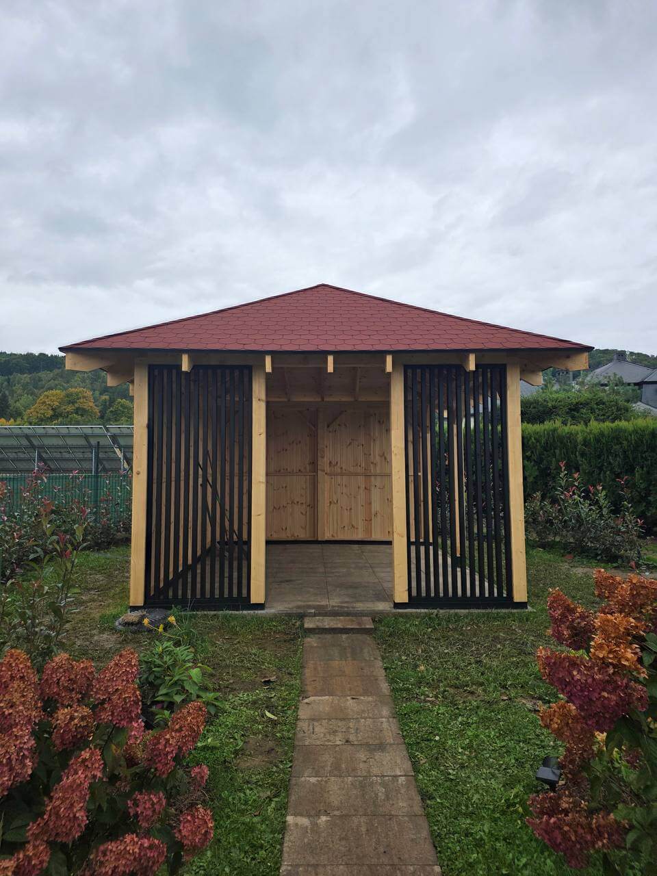 altanka ogrodowa drewniana